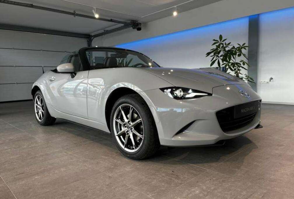 Mazda Exclusive-Line