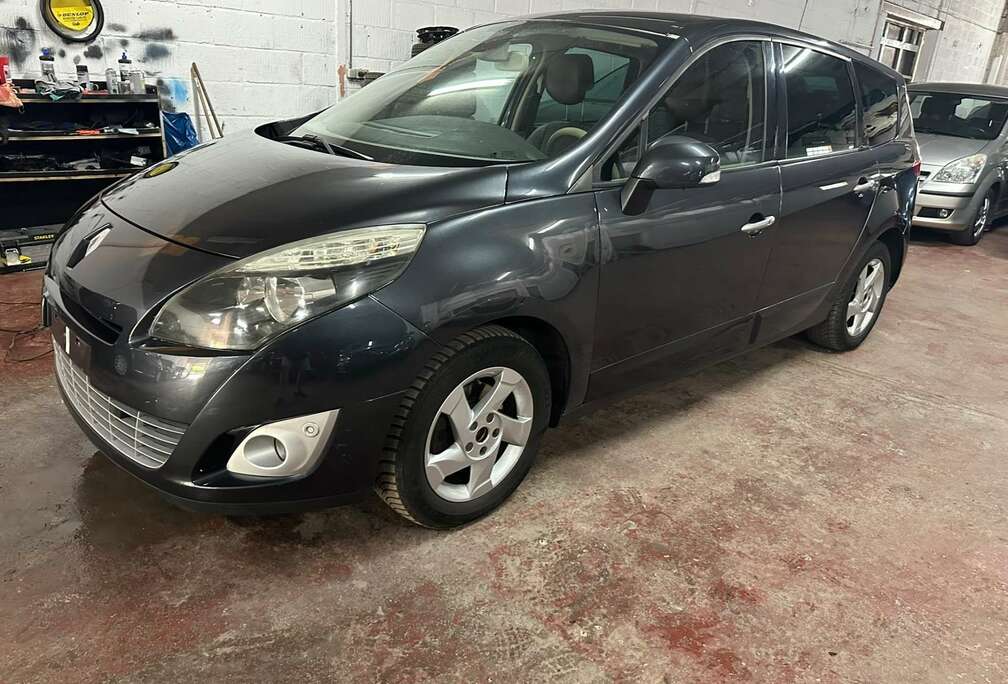 Renault 2.0i 16v Jade