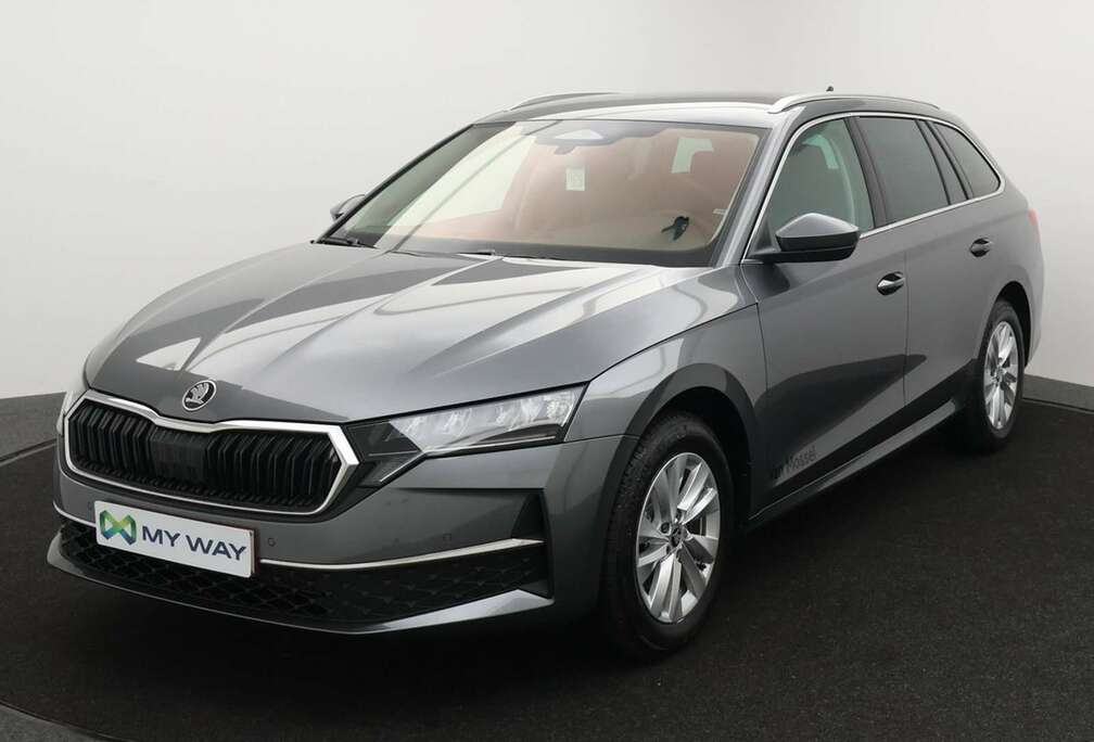 Skoda Octavia Combi Family 1.5TSI 115PK *AUTOMAAT*TREKHAAK*NAVI*BLTH*CRUISE*PDC*ZETELVERWARMING*...