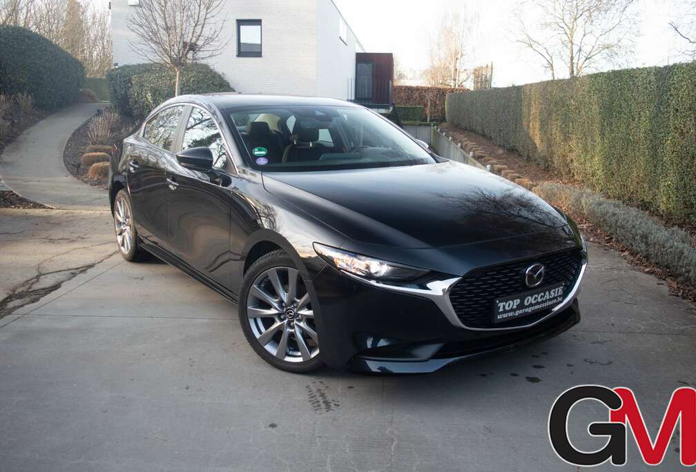 Mazda 3 Sedan 2.0i e-Skyactiv-G Skycruise