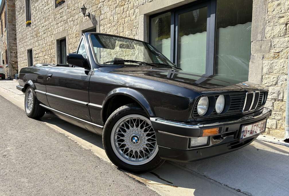 BMW BMW 325i E30 Cabriolet Diamant-Schwarz