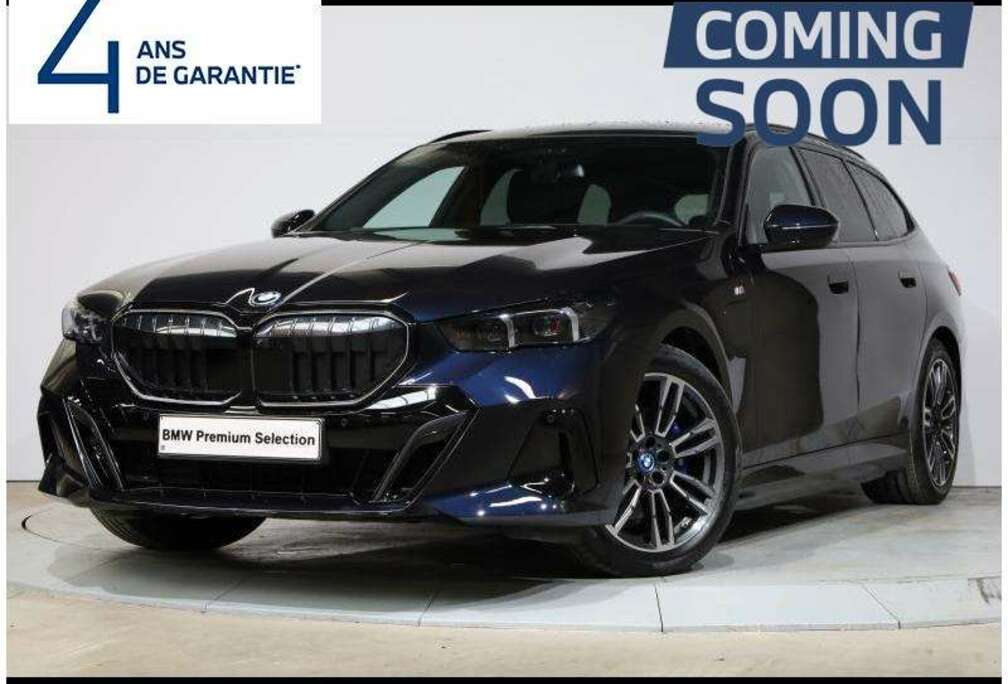 BMW e xDrive Touring Kit M Sport