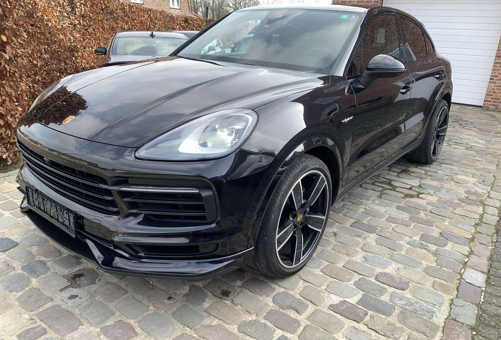 Porsche Coupé  3.0i V6 PHEV Tiptronic S