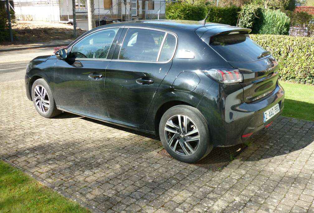 Peugeot 208 1.5 BlueHDi Allure Pack