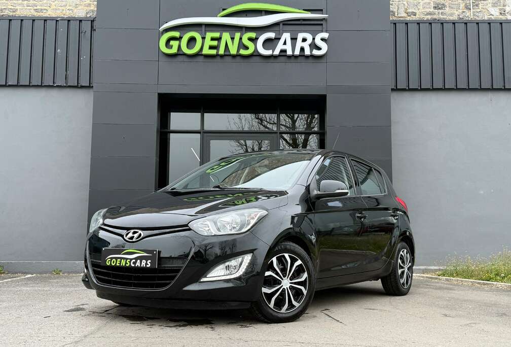 Hyundai i20 1.4i BOTE AUTO,CRUISE,CLIM AUTO,BLUETOOTH,PRTE  IMMATRICULER,GARANTIE