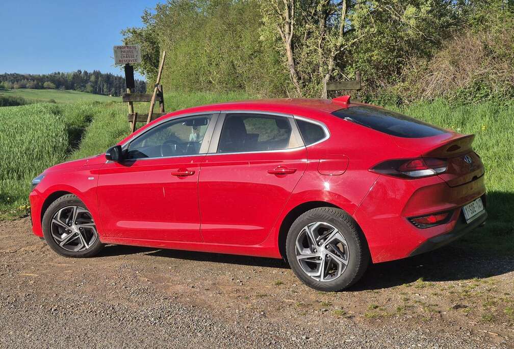 Hyundai Fastback 1.0 T-GDi MHEV Twist