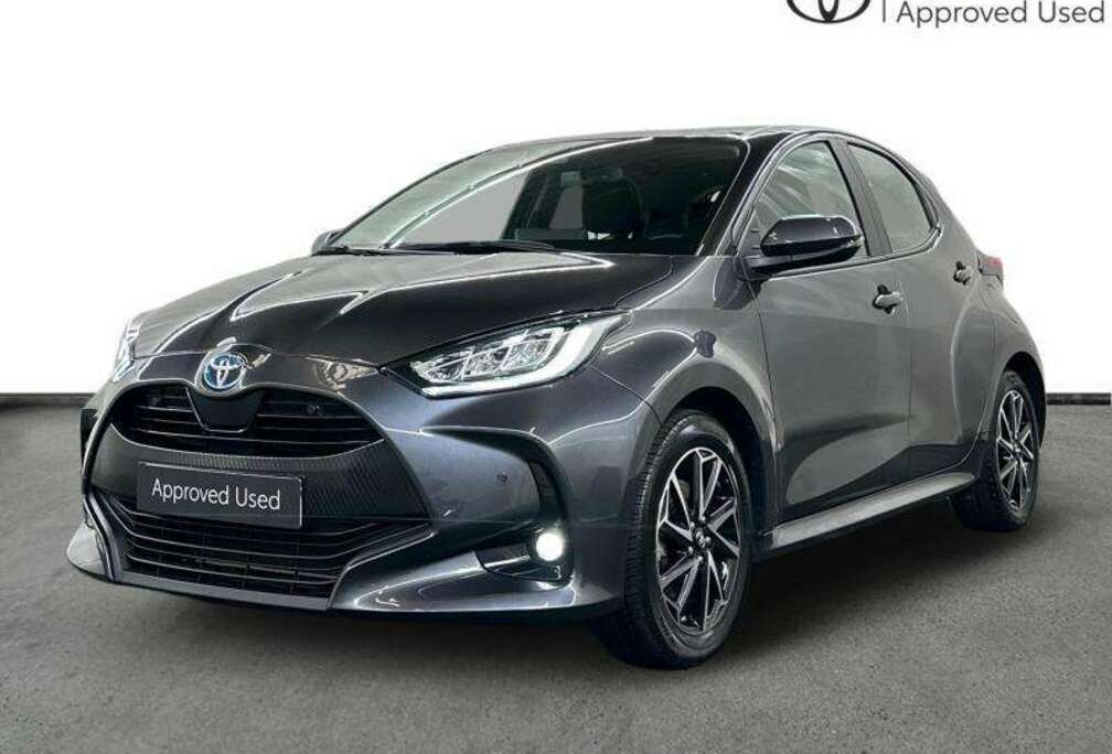 Toyota Iconic | head up display | camera | carplay