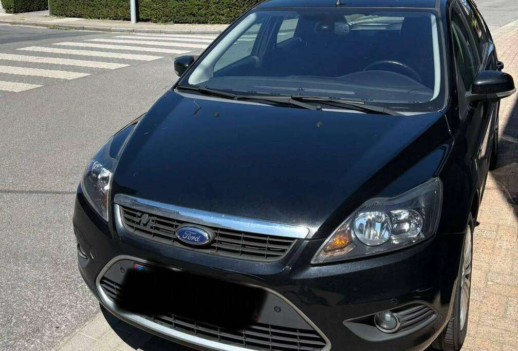 Ford Focus 1.8i FlexiFuel Ghia
