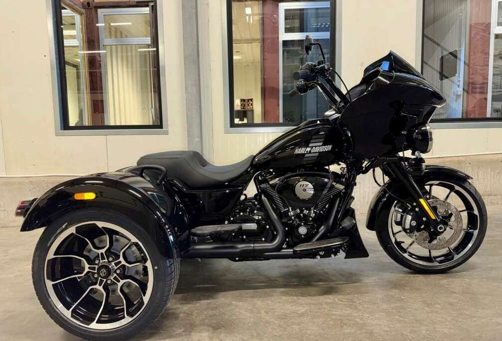 Trike FLTRT 3