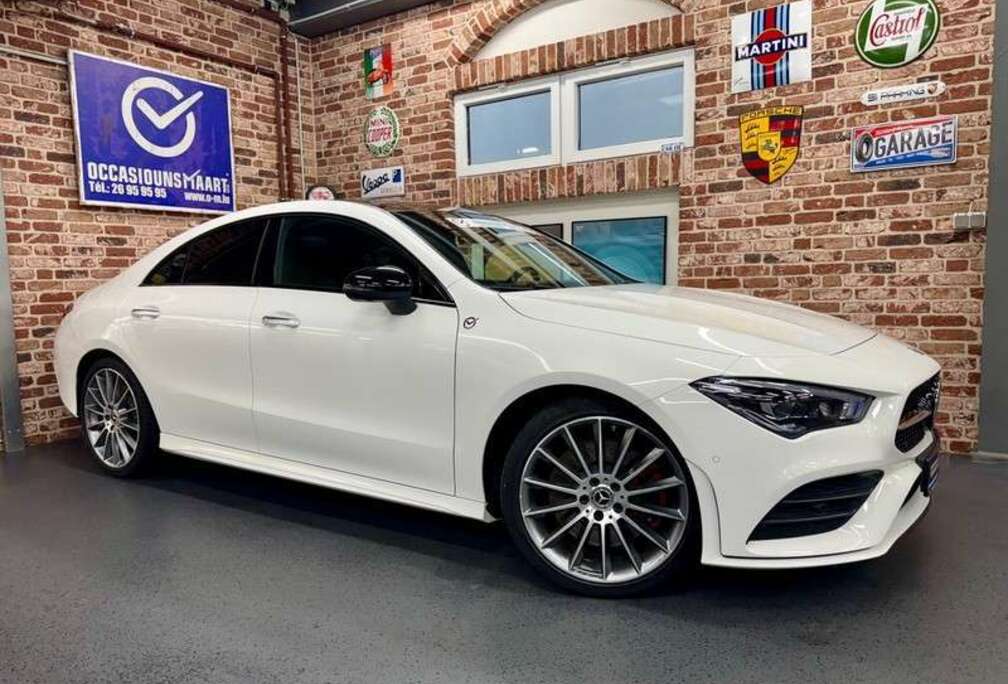 Mercedes-Benz CLA 250 Limousine 2.0 224cv 4x4 AMG-LINE