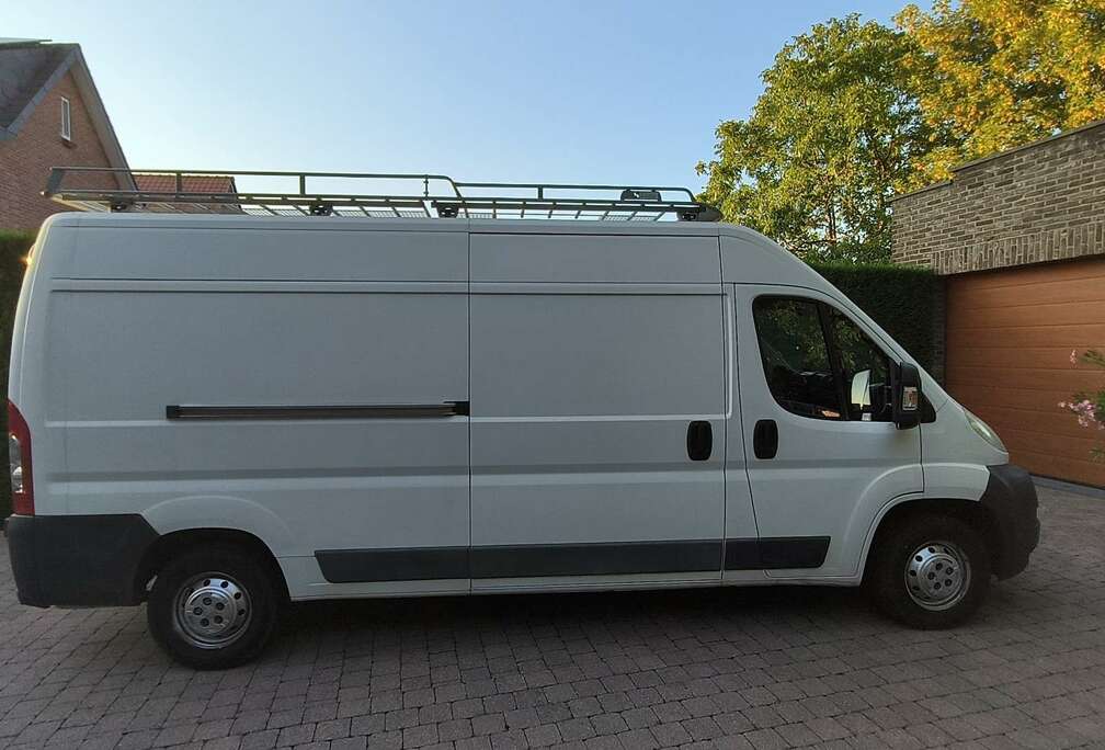 Peugeot HDi 330 L2H2