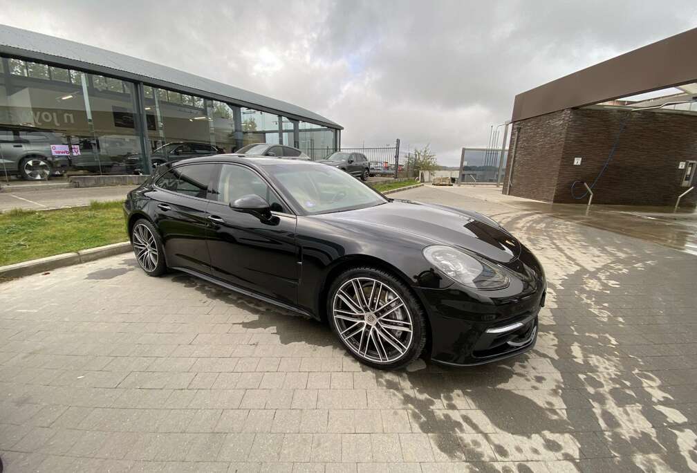 Porsche Panamera 4 Sport Turismo 3.0 V6 Turbo PDK