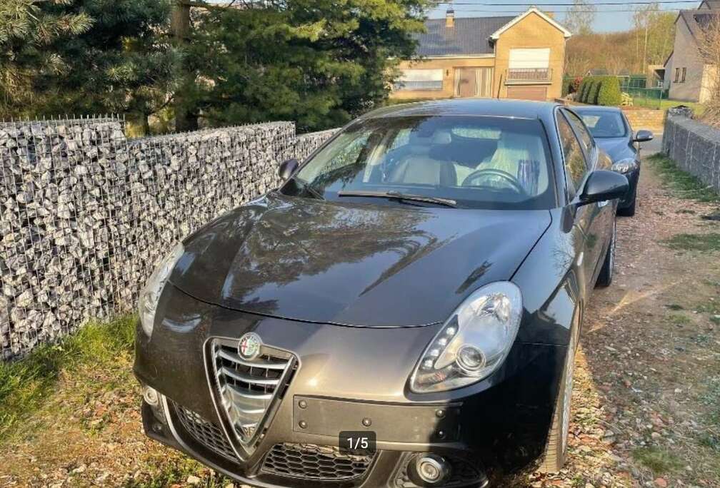 Alfa Romeo Giulietta 1.6 JTDm Distinctive