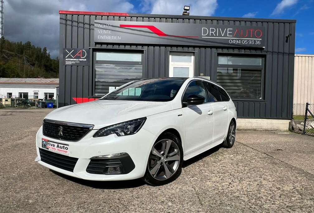 Peugeot 1.6 GT Line / Carplay /Toit Pano /Camera /Capteurs