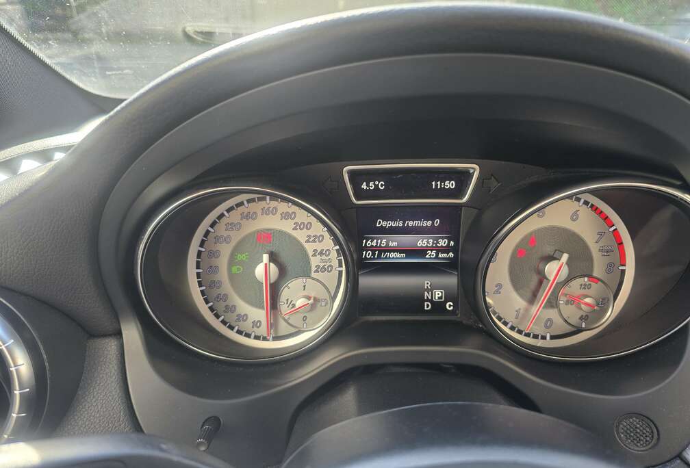 Mercedes-Benz CLA 200