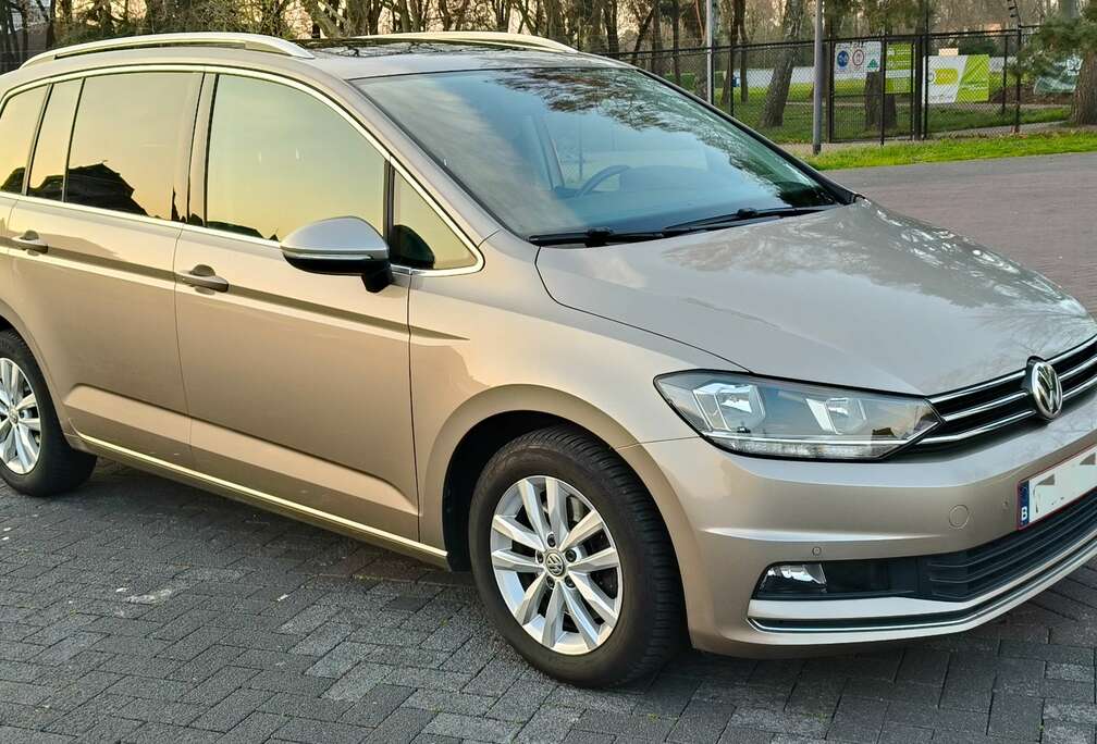 Volkswagen Touran 1.4 TSI Highline