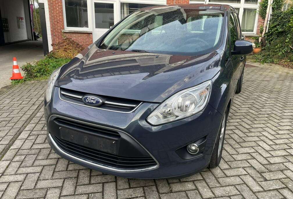 Ford 1.0 Benzine 2013 - 176 000 KM - 7 PLAATSEN