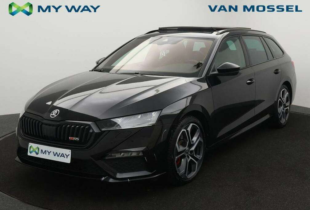 Skoda Octavia Combi RS 2.0TSI 245PK *AUTOMAAT*PANODAK*ALCANTARA*LEDER*SPORTZETELS*TREKHAAK*CAMERA*ACC*PDC*...*