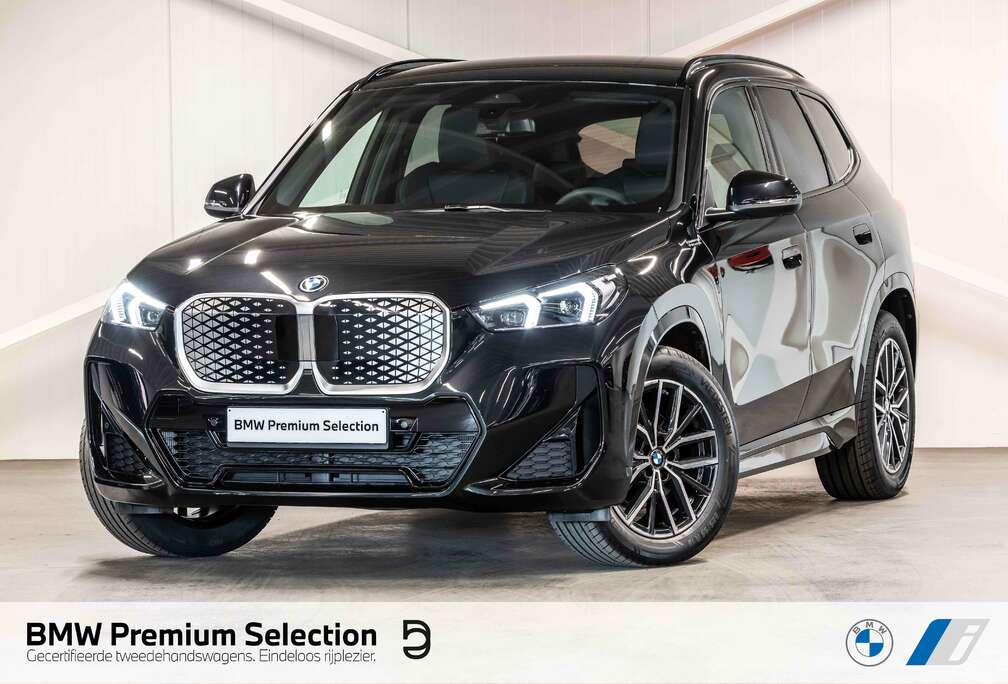 BMW eDrive20 M Sport  TOWB KEYLESS