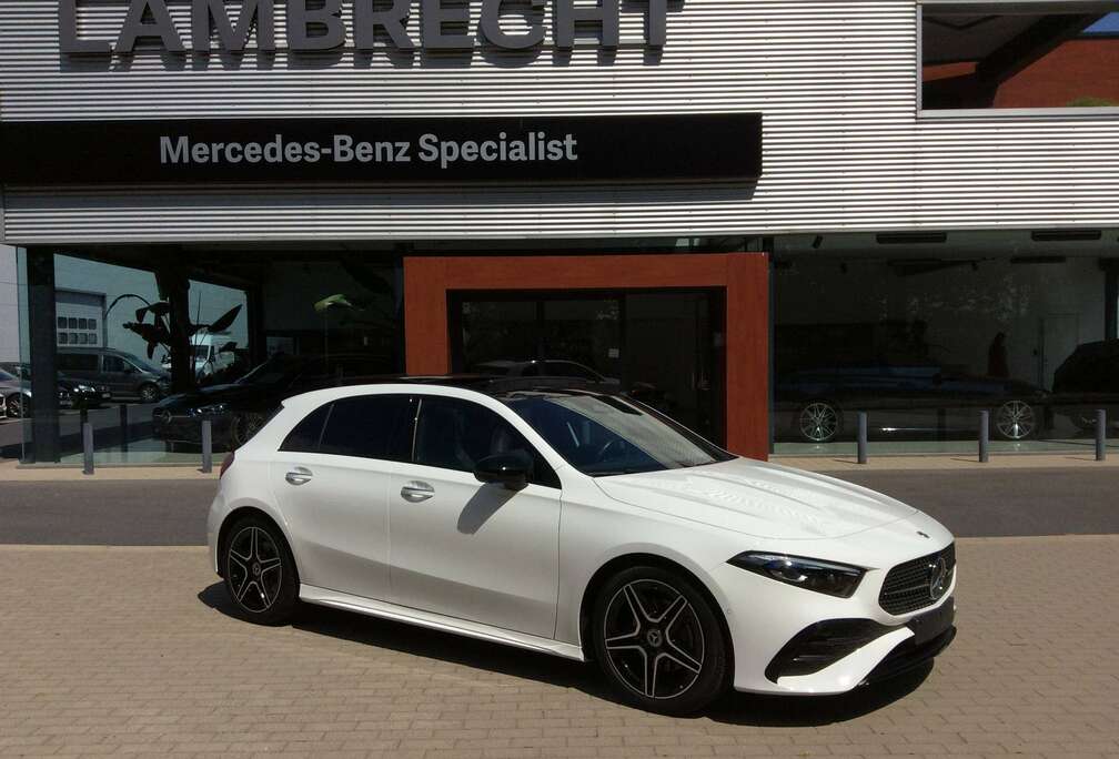 Mercedes-Benz A 200 (EU6AP) * AMG * NIGHT * PANO * DAB * LED * 360°camera * SPOOR * DODEHOEK * NAVI * SFEERLICHT * KEYLESS GO