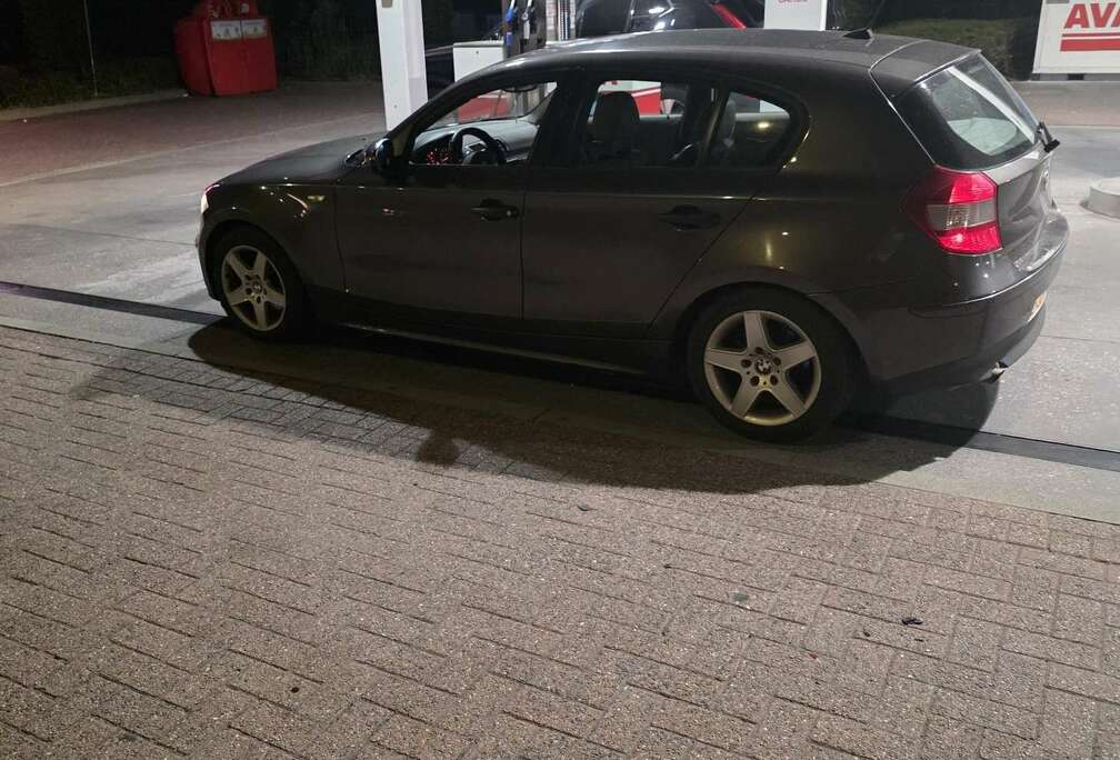 BMW 118i