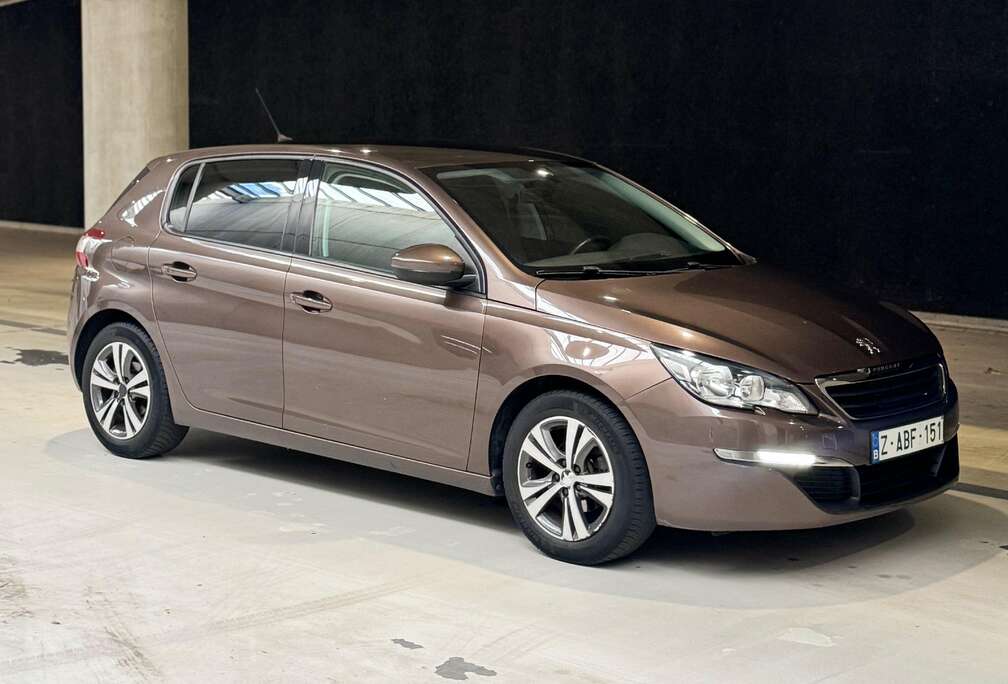 Peugeot 308 1.2 VTi 82 ch BVM5 Active