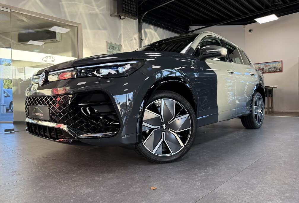 Volkswagen Tiguan 1.5 PHEV Hybrid OPF DSG R-Line Pano-dak