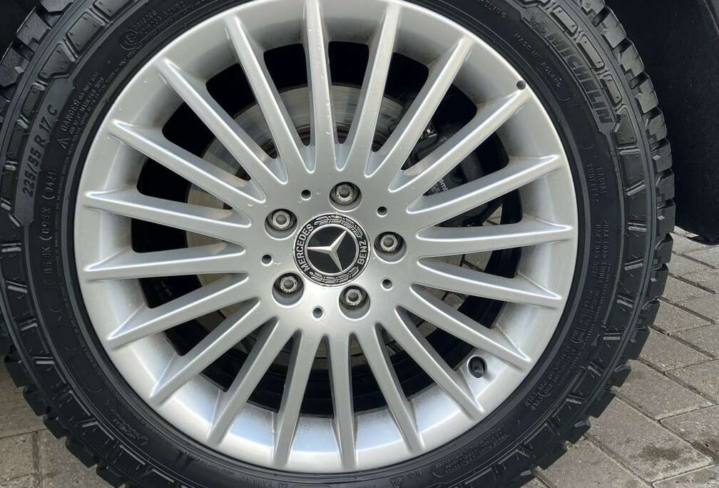 Mercedes-Benz 116 CDI Mixto Lang Aut.