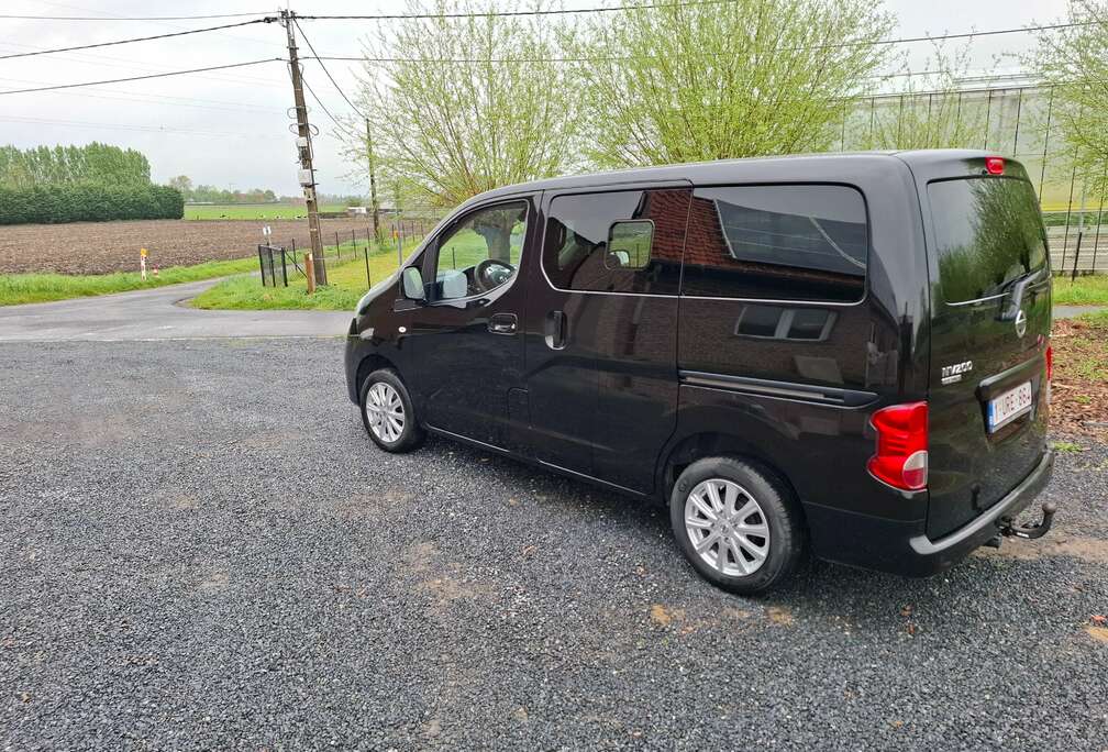 Nissan Evalia