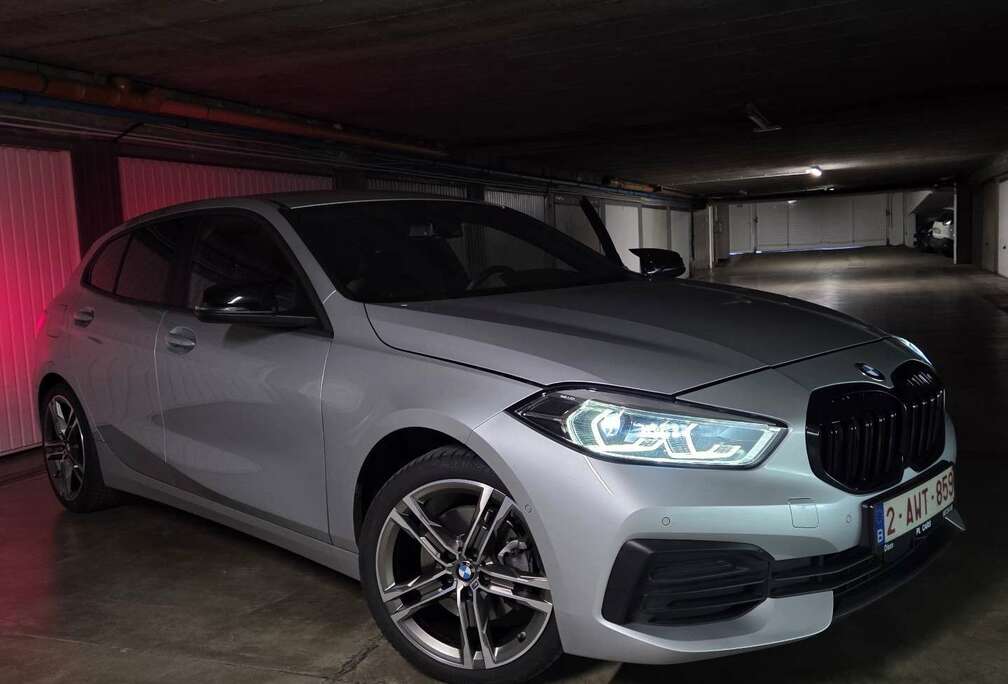 BMW 118i (look sport)