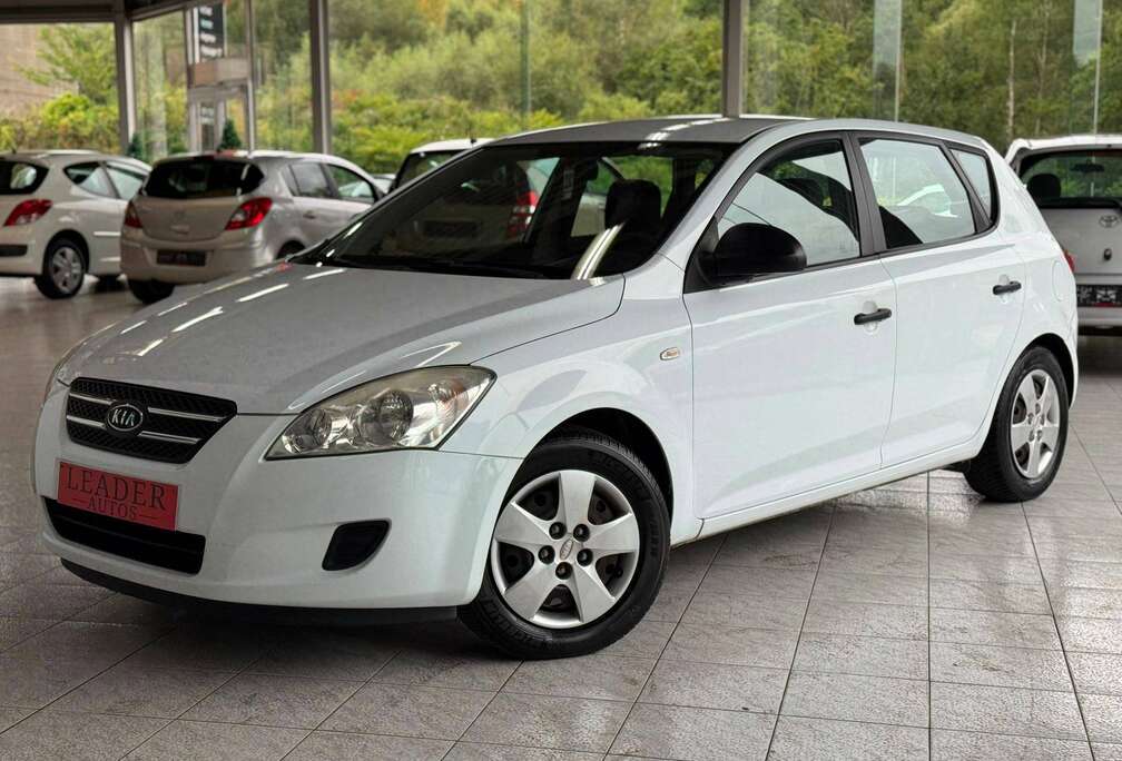 Kia 1.4 ESSENCE 105CV -