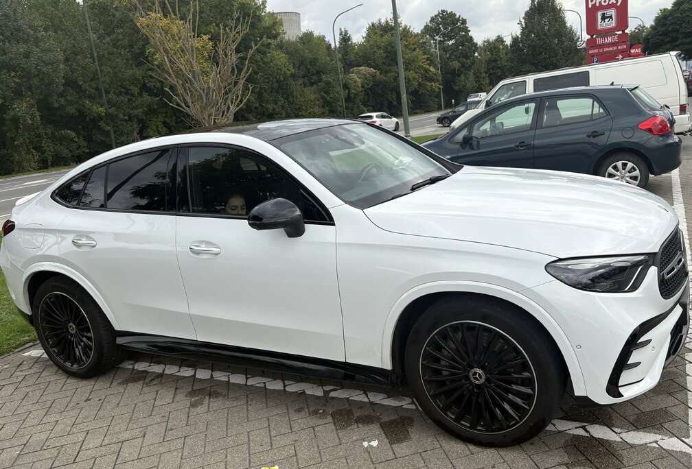 Mercedes-Benz Coupé AMG Line