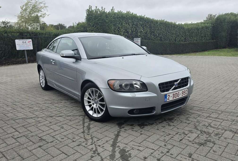 Volvo Cabrio 2.0 Turbo - D Momentum