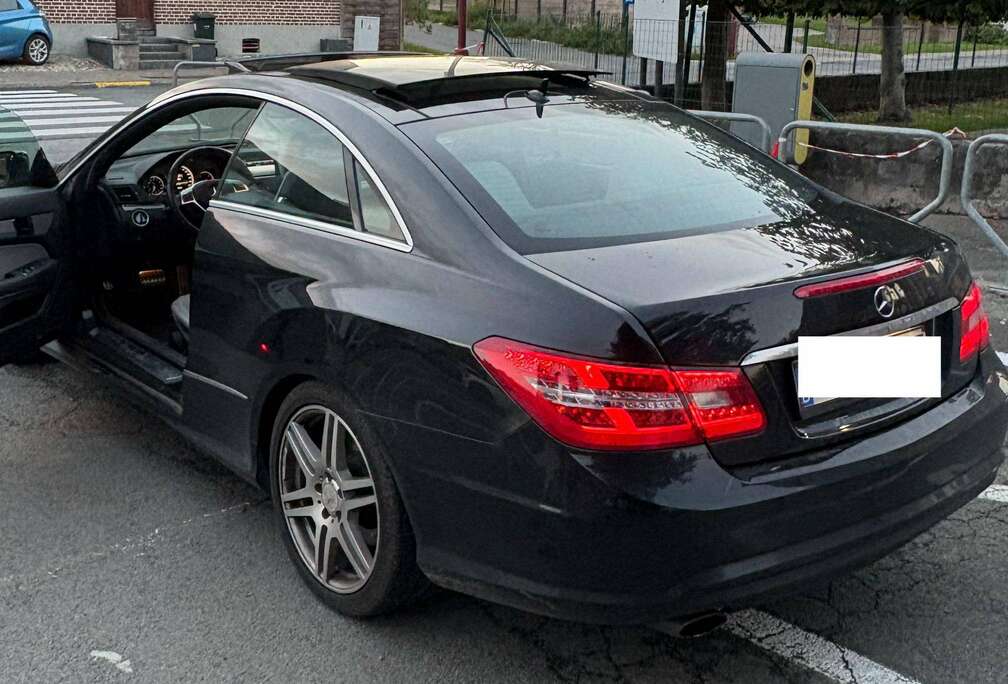 Mercedes-Benz Coupe E 220 CDI BE