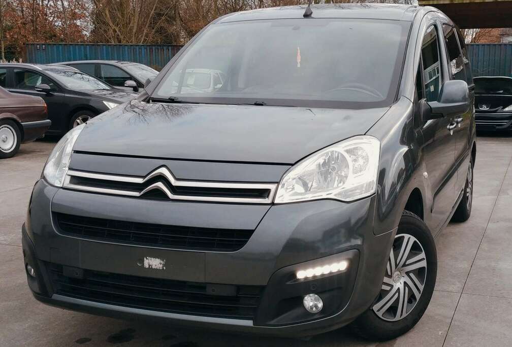 Citroen 1.2 PureTech M Live S