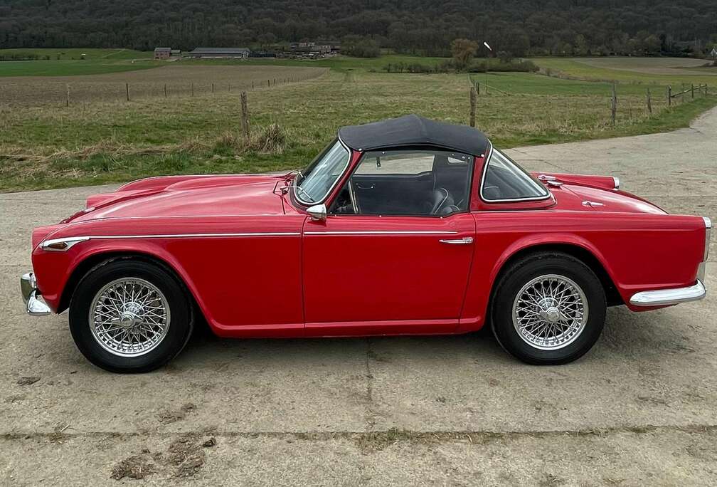 Triumph TR4A-IRS