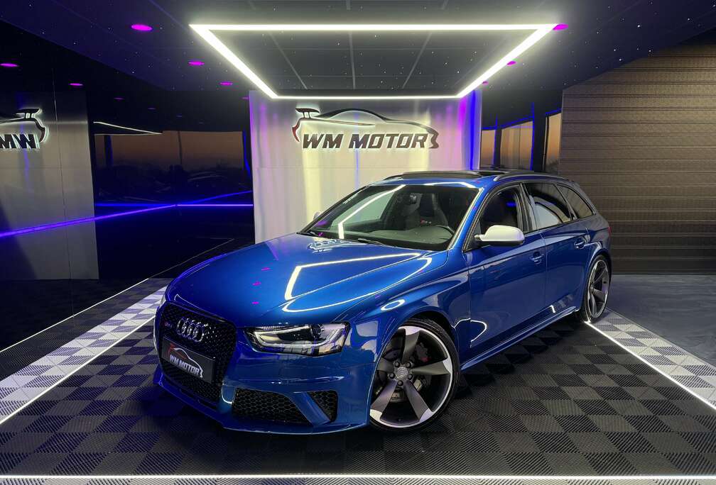 Audi RS4 4.2 V8 FSI //Utilitaire// Pano //Bang Olufsen