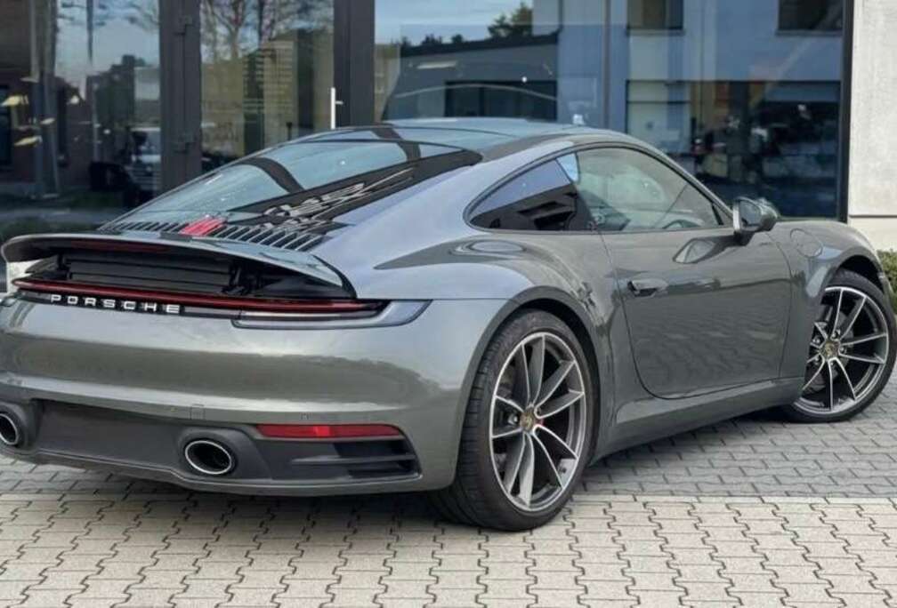 Porsche 911 Carrera 4S PDK