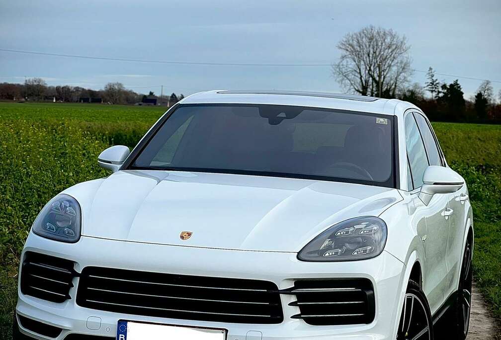 Porsche E-Hybrid Tiptronic S