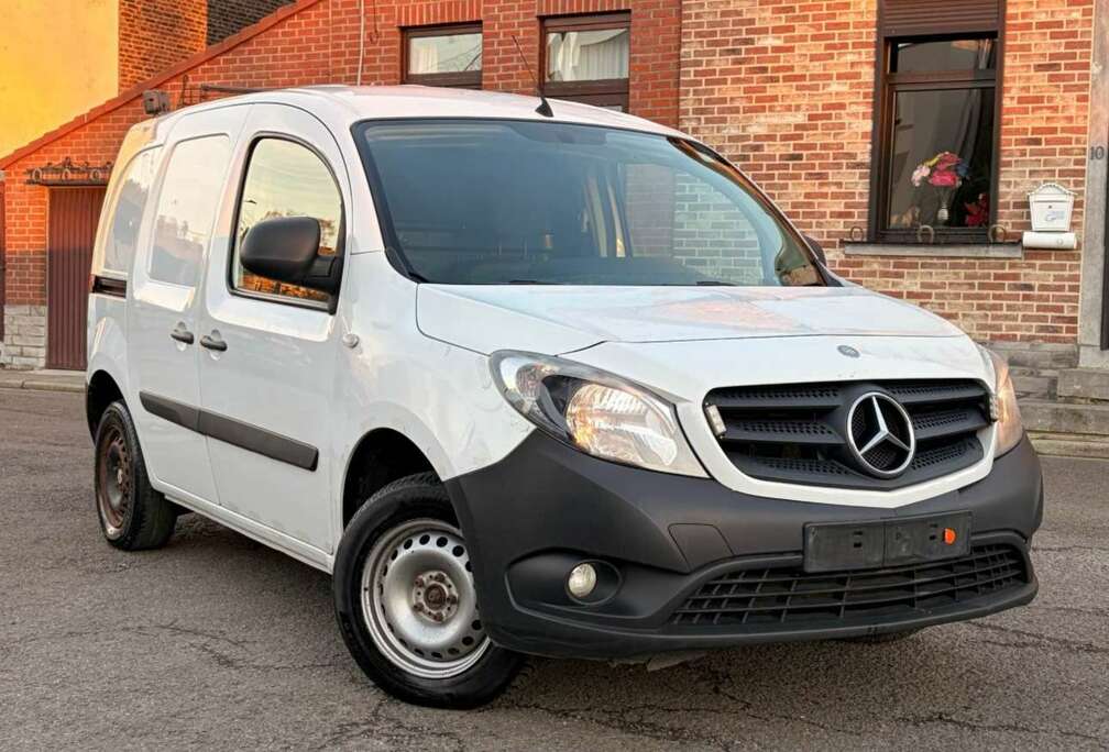 Mercedes-Benz 2019 /120.000 km/ euro 6b