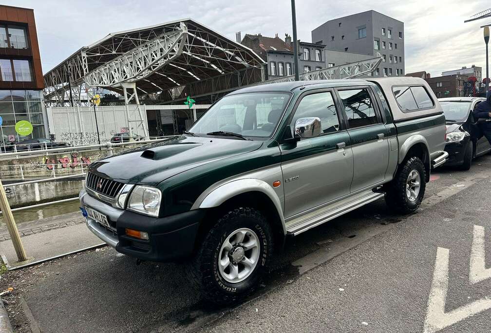 Mitsubishi 2.5 Turbo int. GLS 4WD