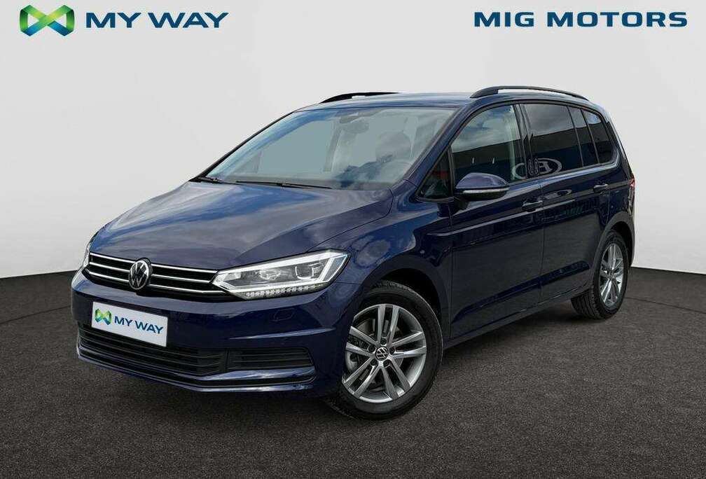Volkswagen 1.5 TSI Trendline Business (150pk) AUTOMAAT /// 7 PLAATSEN /// Achteruitrijcamera /// Zetelverwarming Vooraan ///