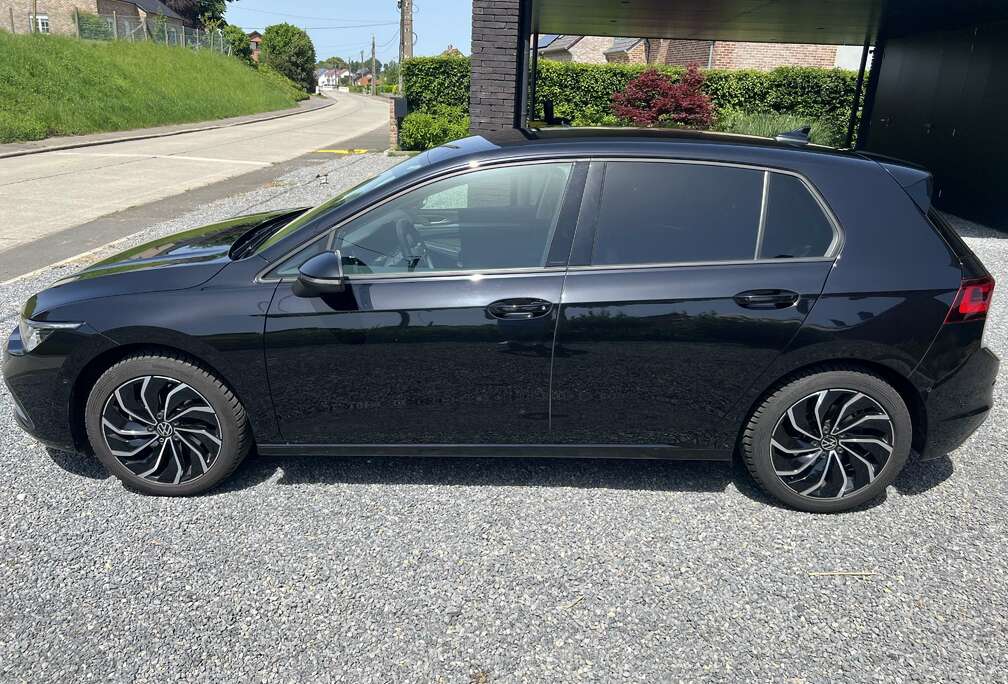 Volkswagen 1.0 eTSI Active OPF DSG