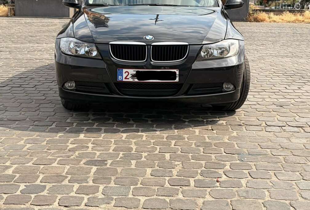 BMW 318i