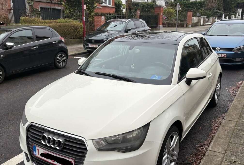 Audi AUDI A1 DIESEL 2011  1er PROPRIÉTAIRE  TOIT PANOR