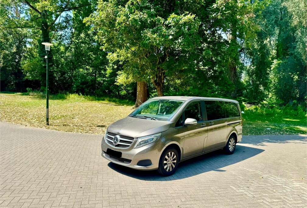 Mercedes-Benz V 220 d  Avantgarde 7 Place