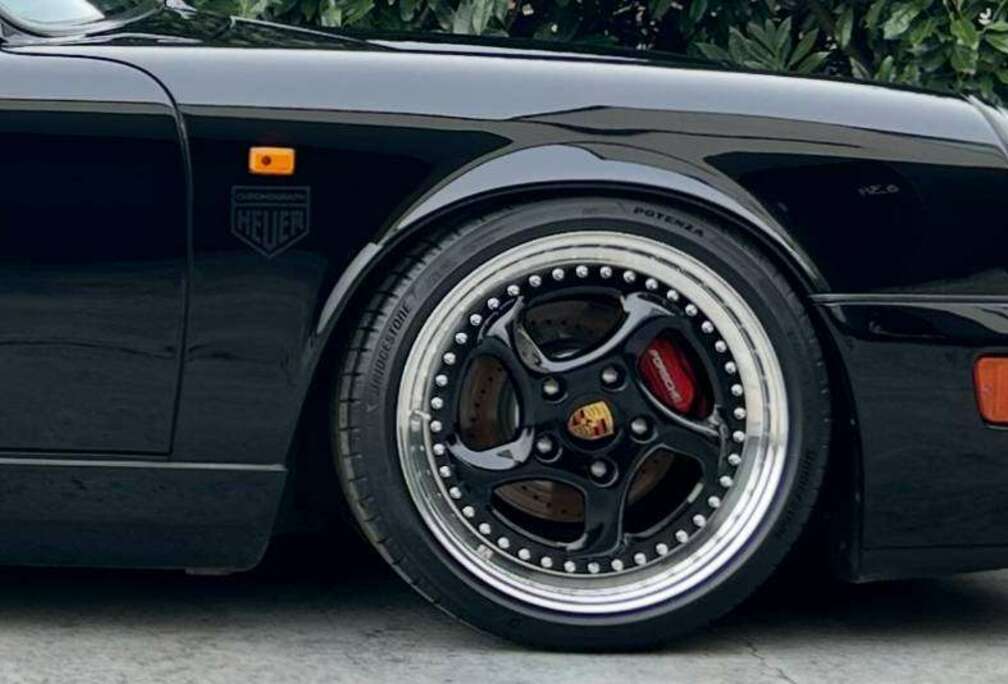 Porsche Carrera 4