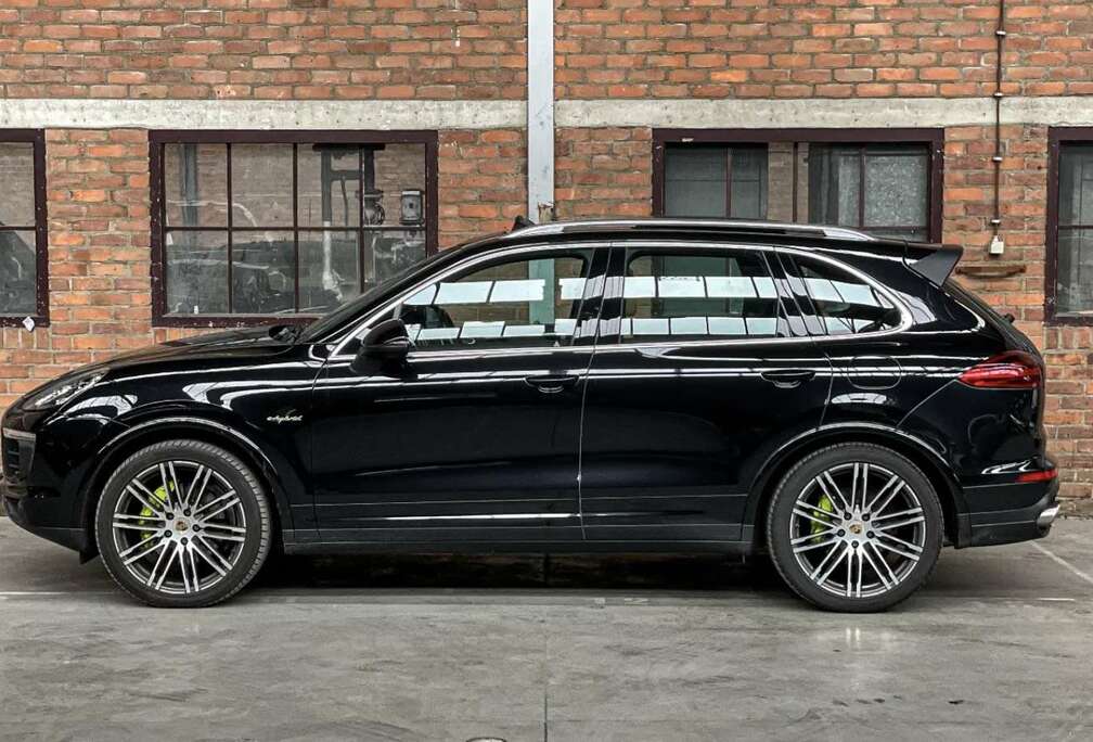 Porsche 3.0i V6 S Tiptronic hybride (tva déductible)