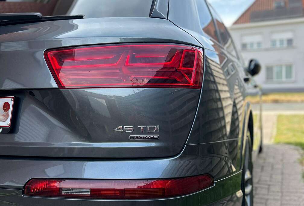 Audi Q7 45 TDI quattro tiptronic
