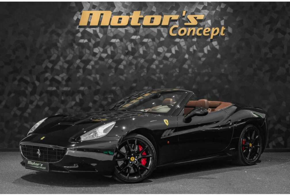 Ferrari 4.3 V8 - NERO 1250